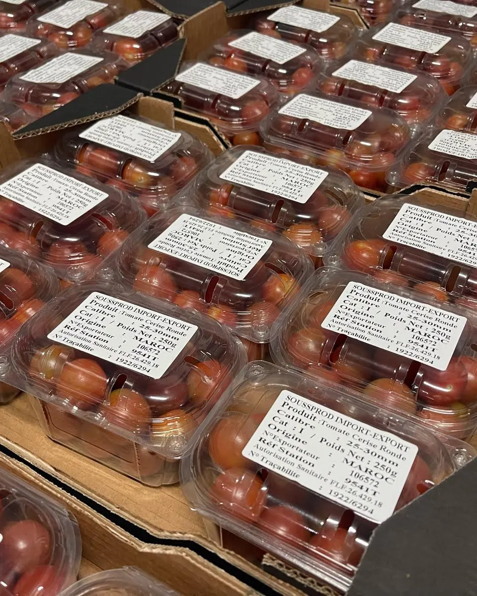 Barquettes de tomates cerises étiquetées Soussprod